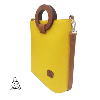 többfunkciós női táska kézitáska és válltáska egyben sárga barna színű fafogós női táska elölnézet