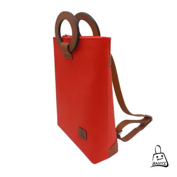 többfunkciós női táska hátitáska és kézitáska egyben vállpánttal piros-barna táska